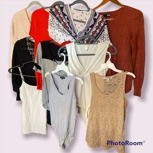 Women’s shirts/tops bundle- small